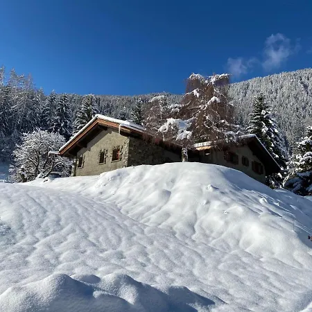 Falcon - Luxury Swiss Retreat With Hot-tub Chalet Bagnes