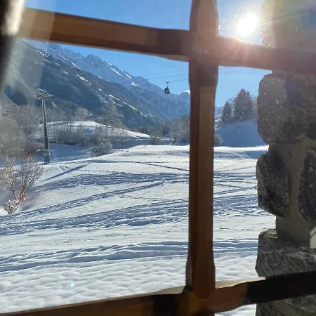 Falcon - Luxury Swiss Retreat With Hot-tub Chalet Bagnes