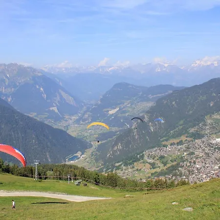 Falcon - Luxury Swiss Retreat With Hot-tub * Bagnes