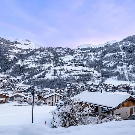 샬레 Falcon - Luxury Swiss Retreat With Hot-tub Bagnes